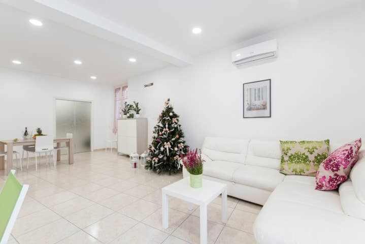 Апартаменты Mediterranean House Неттуно Экстерьер фото